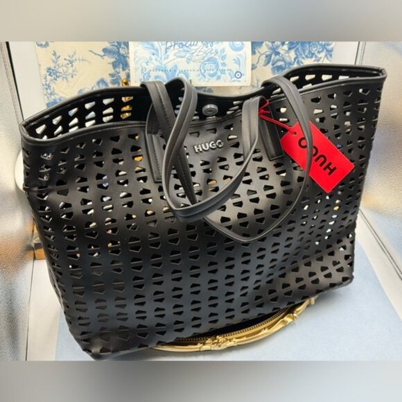 🆕 HUGO 🧿 NWT CHRIS Laser Cut Shoulder Bag Set - Tote Bag & Pouch - Black - Picture 16 of 16